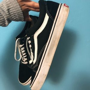 Black & White vans